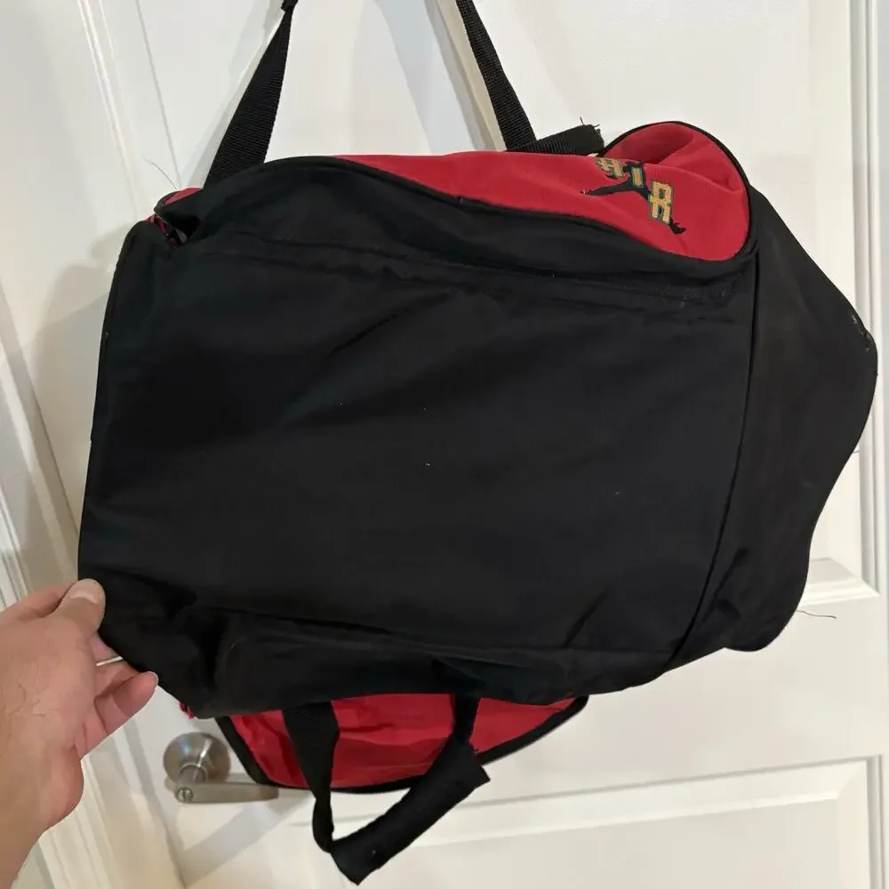 Nike Air Jordan Duffle Bag Gym Weekender 90’s Embroidered Gray Tag Basketball